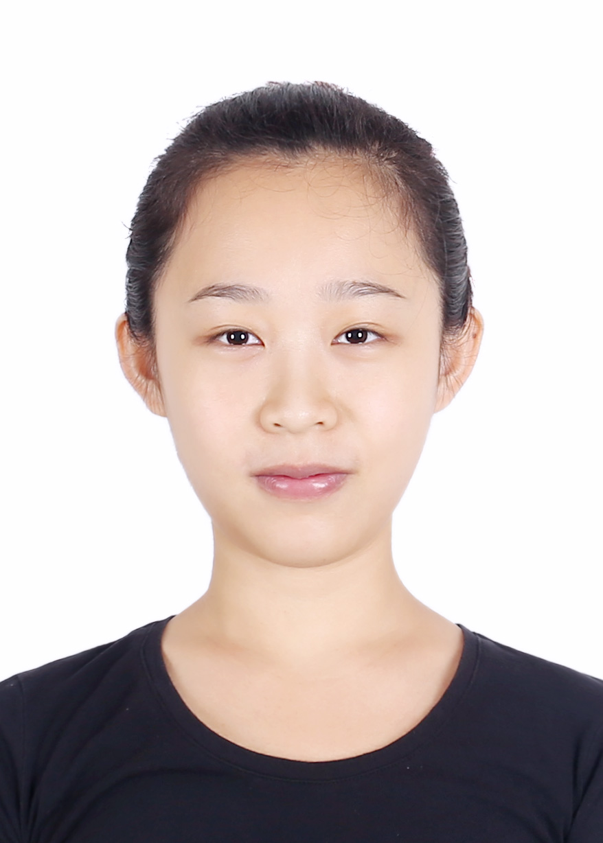 严教员 照片