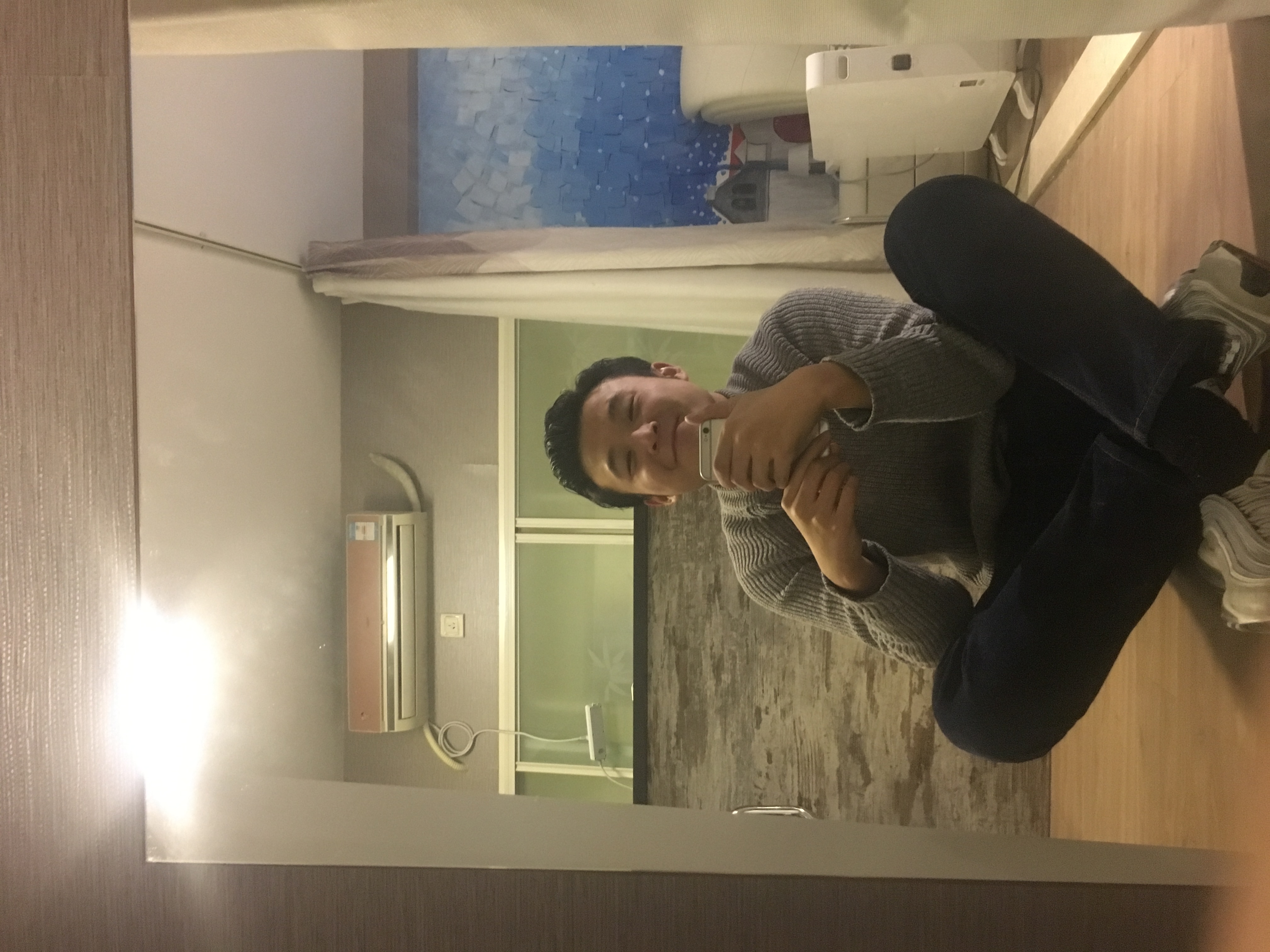 张教员 照片