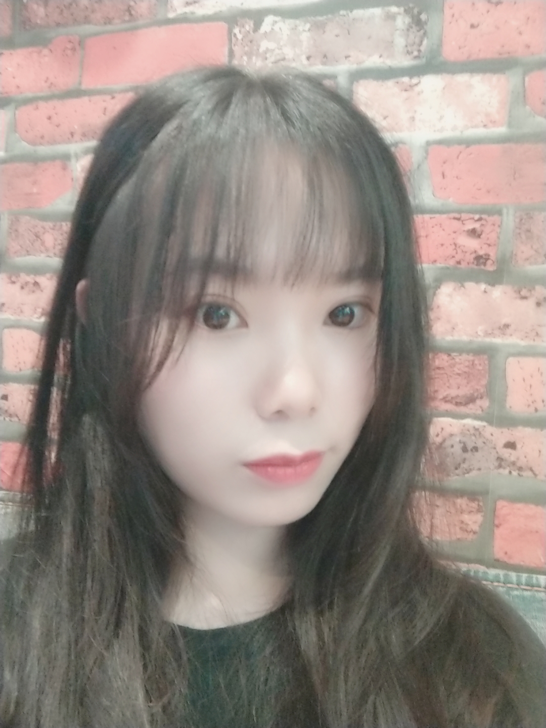 李教员 照片