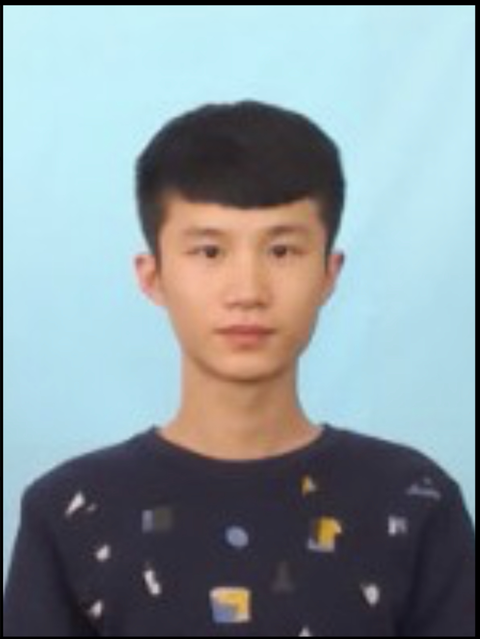 郑教员 照片