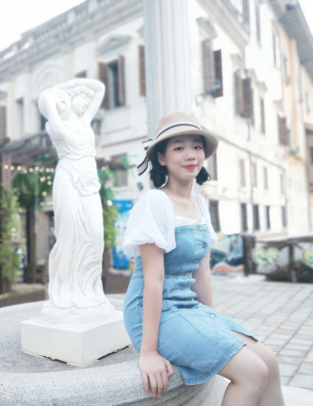 刘教员 照片