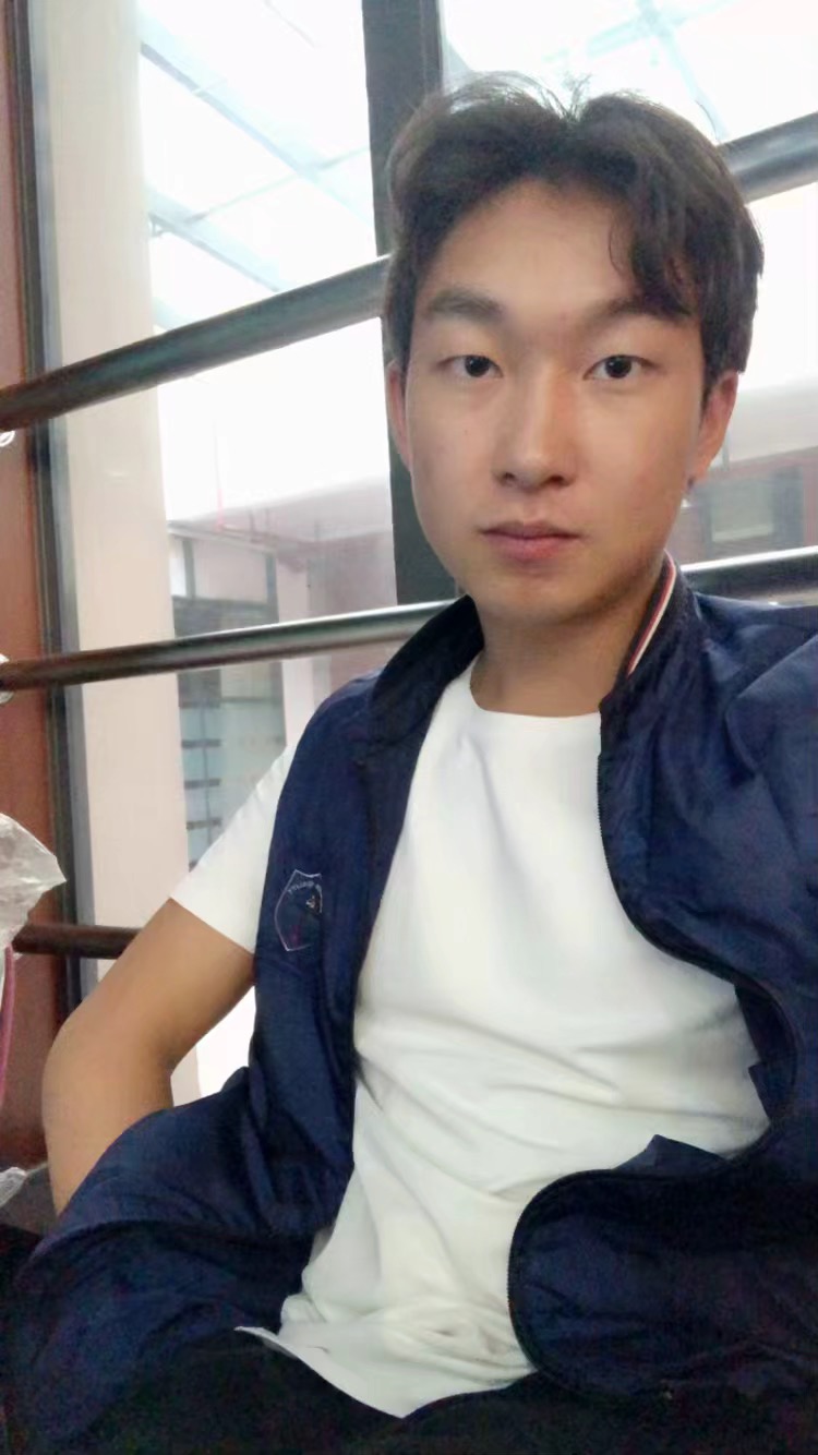 王教员 照片