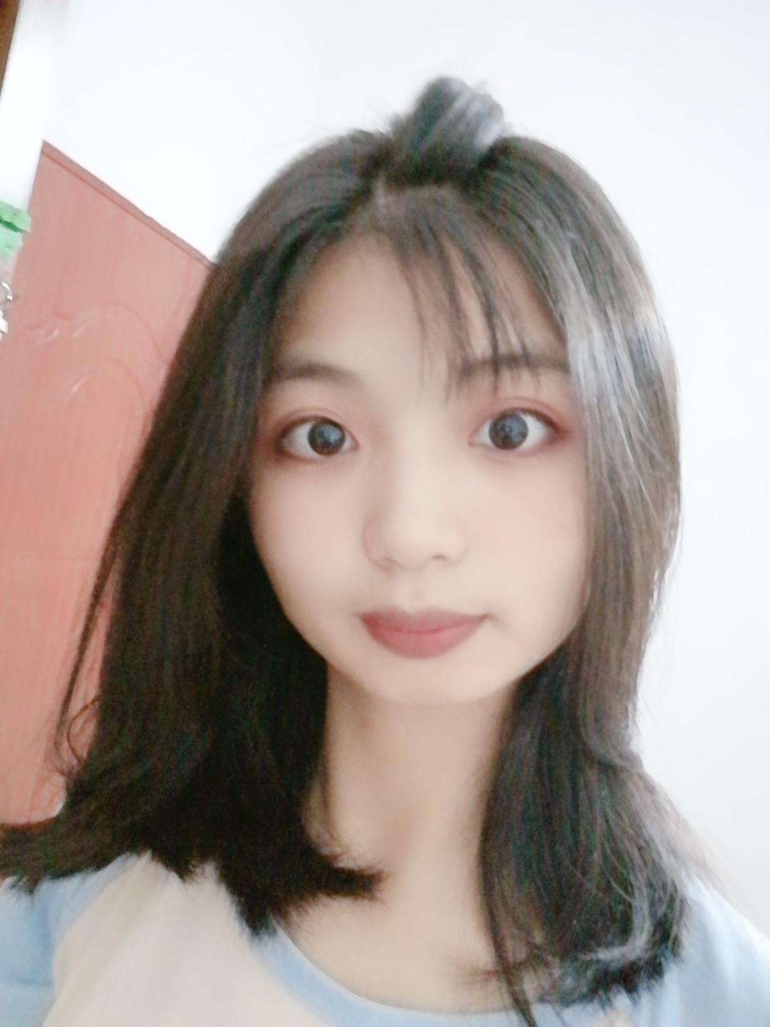刘教员 照片