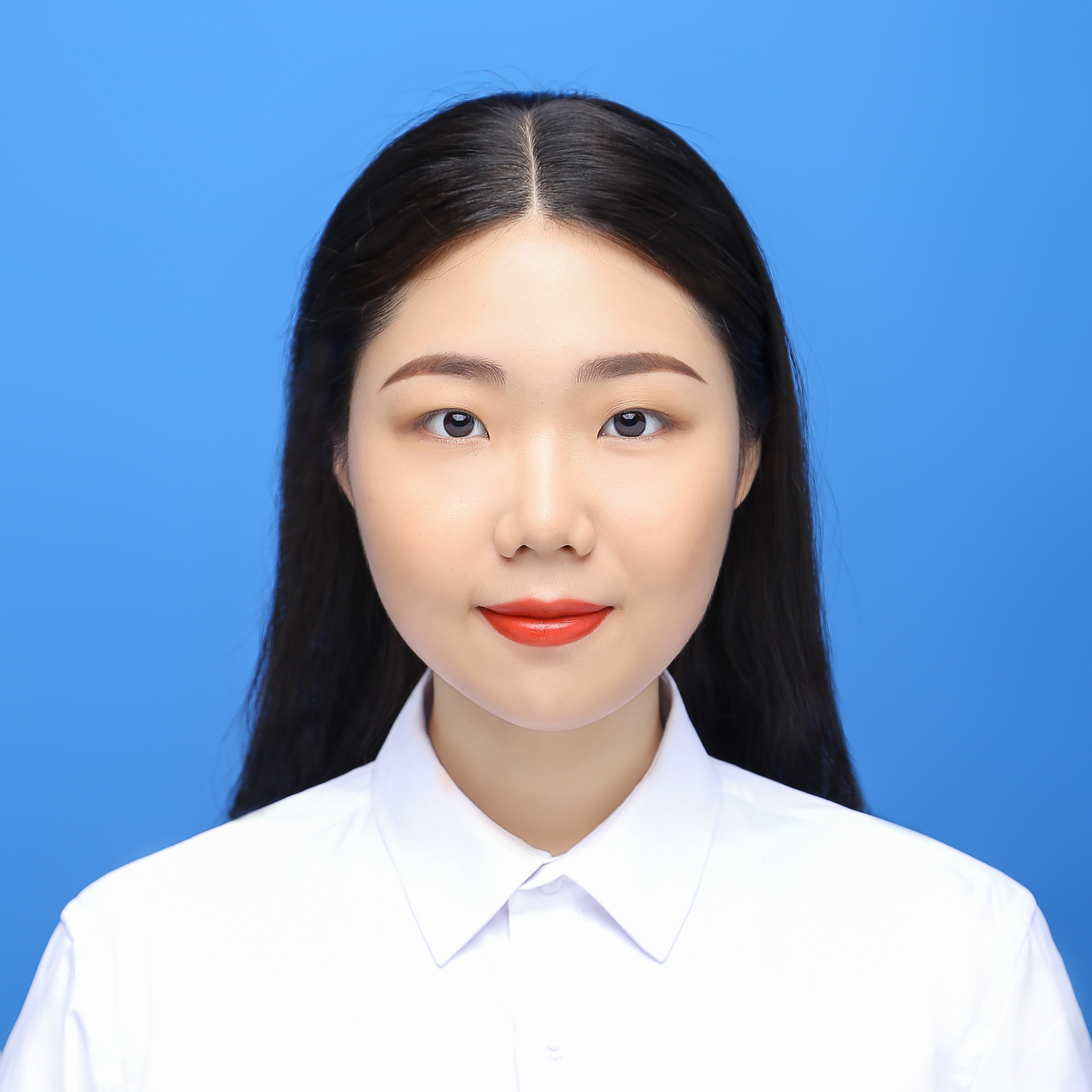 王教员 照片