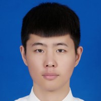 李教员 照片