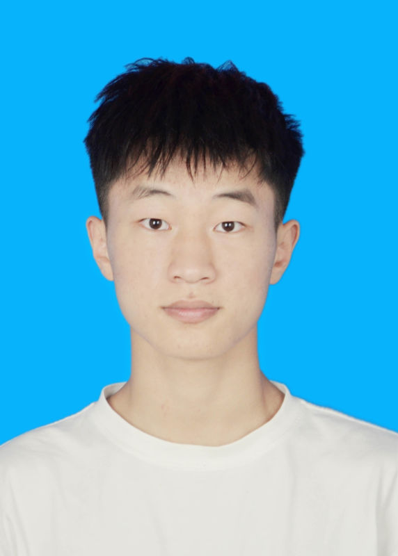 张教员 照片