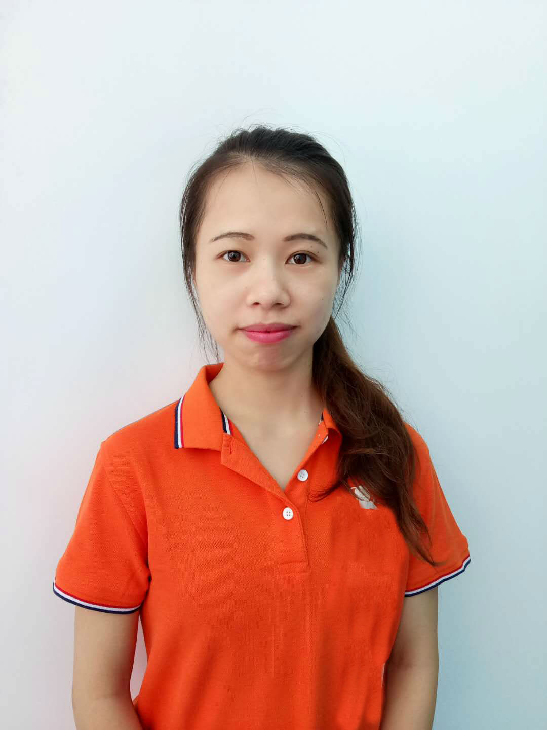 刘教员 照片