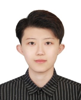 刘教员 照片