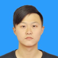 李教员 照片