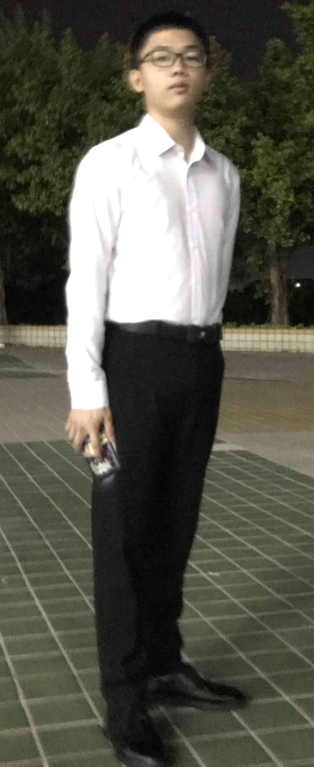 张教员 照片