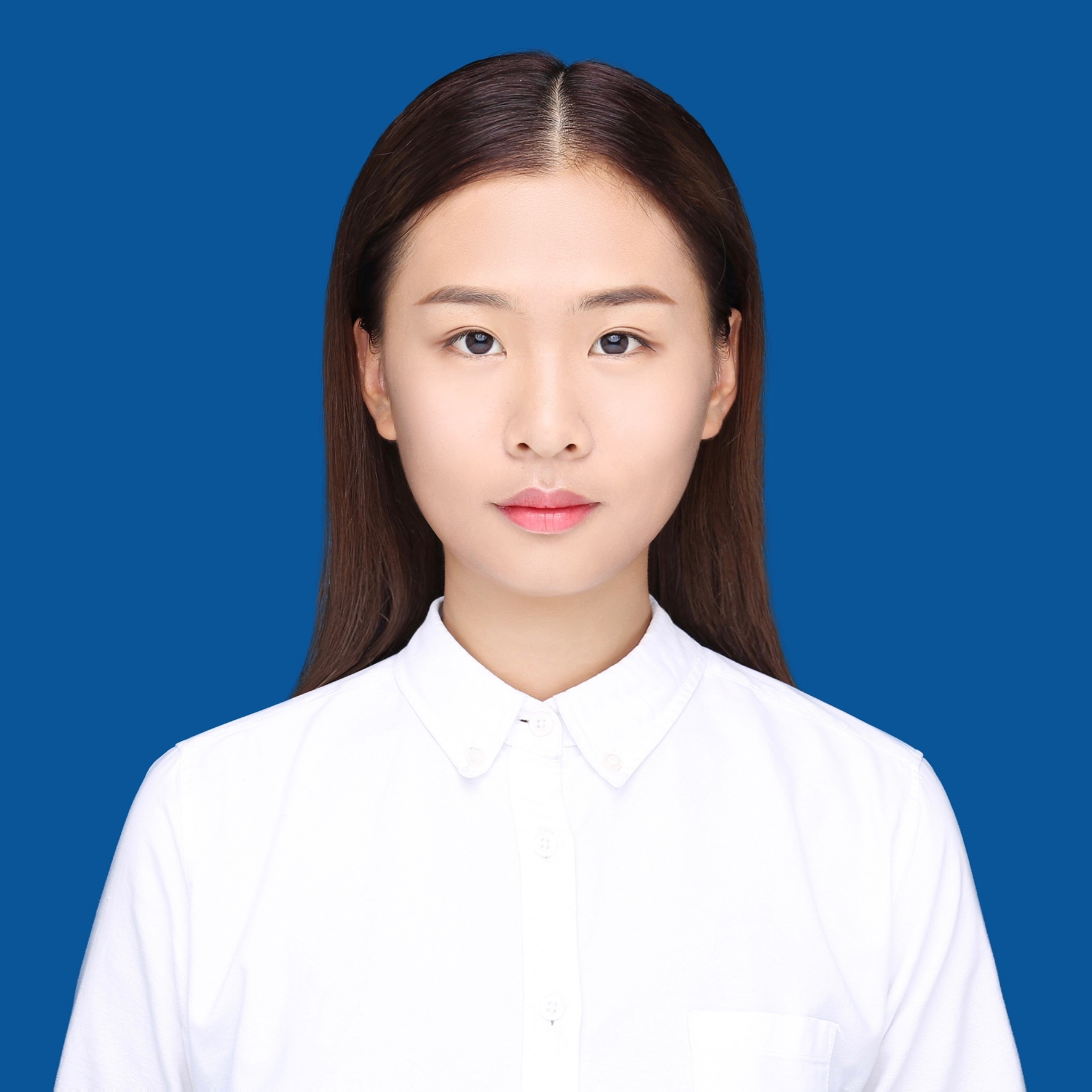 洪教员 照片