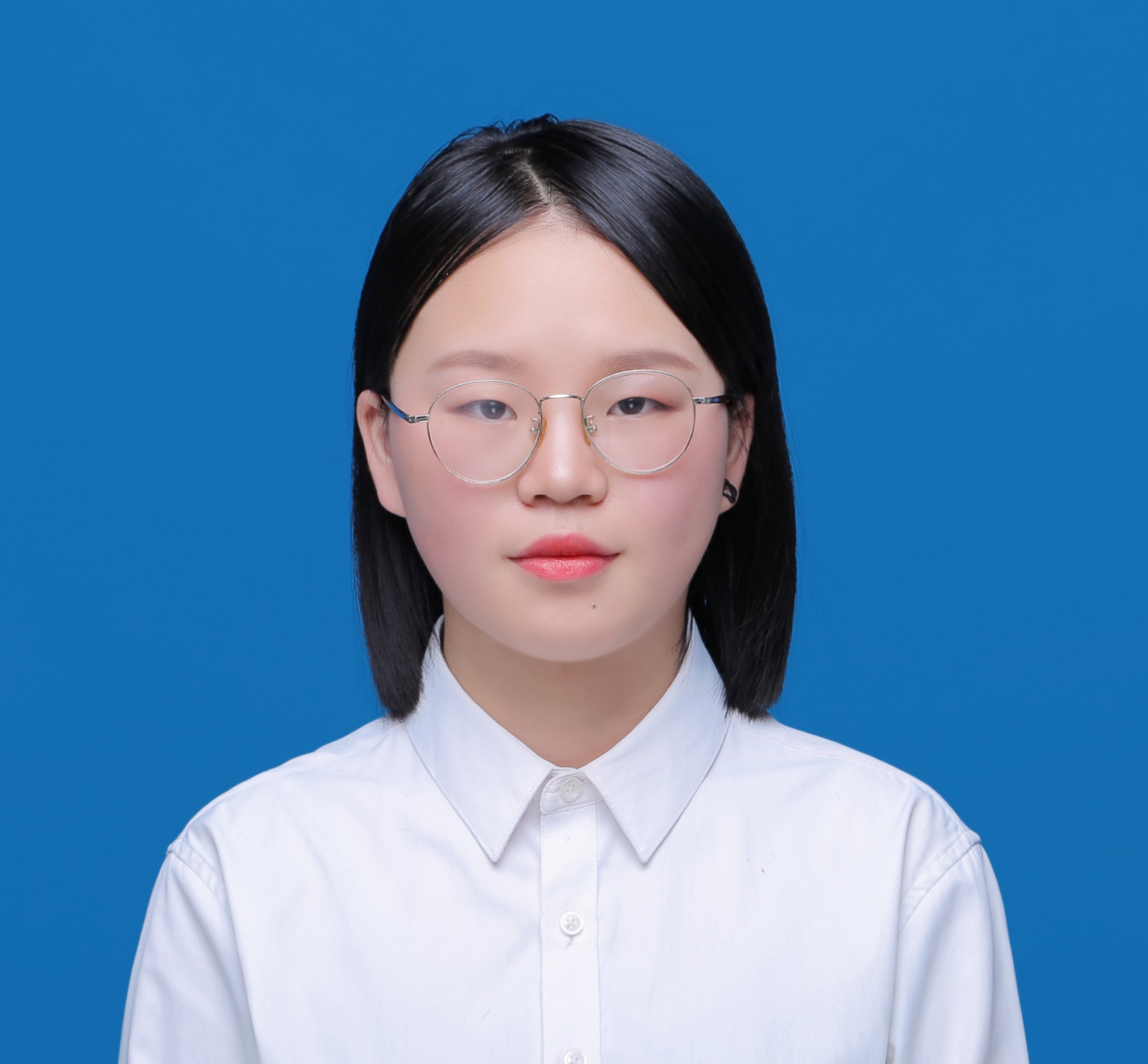 章教员 照片