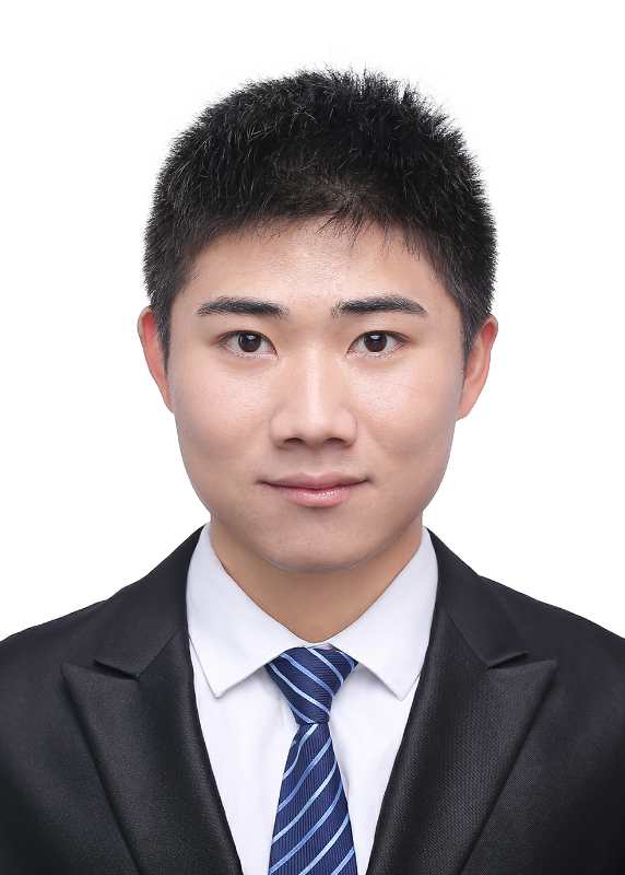 张教员 照片