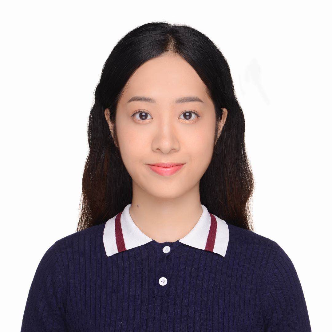 梁教员 照片