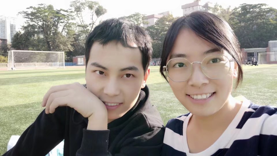史教员 照片