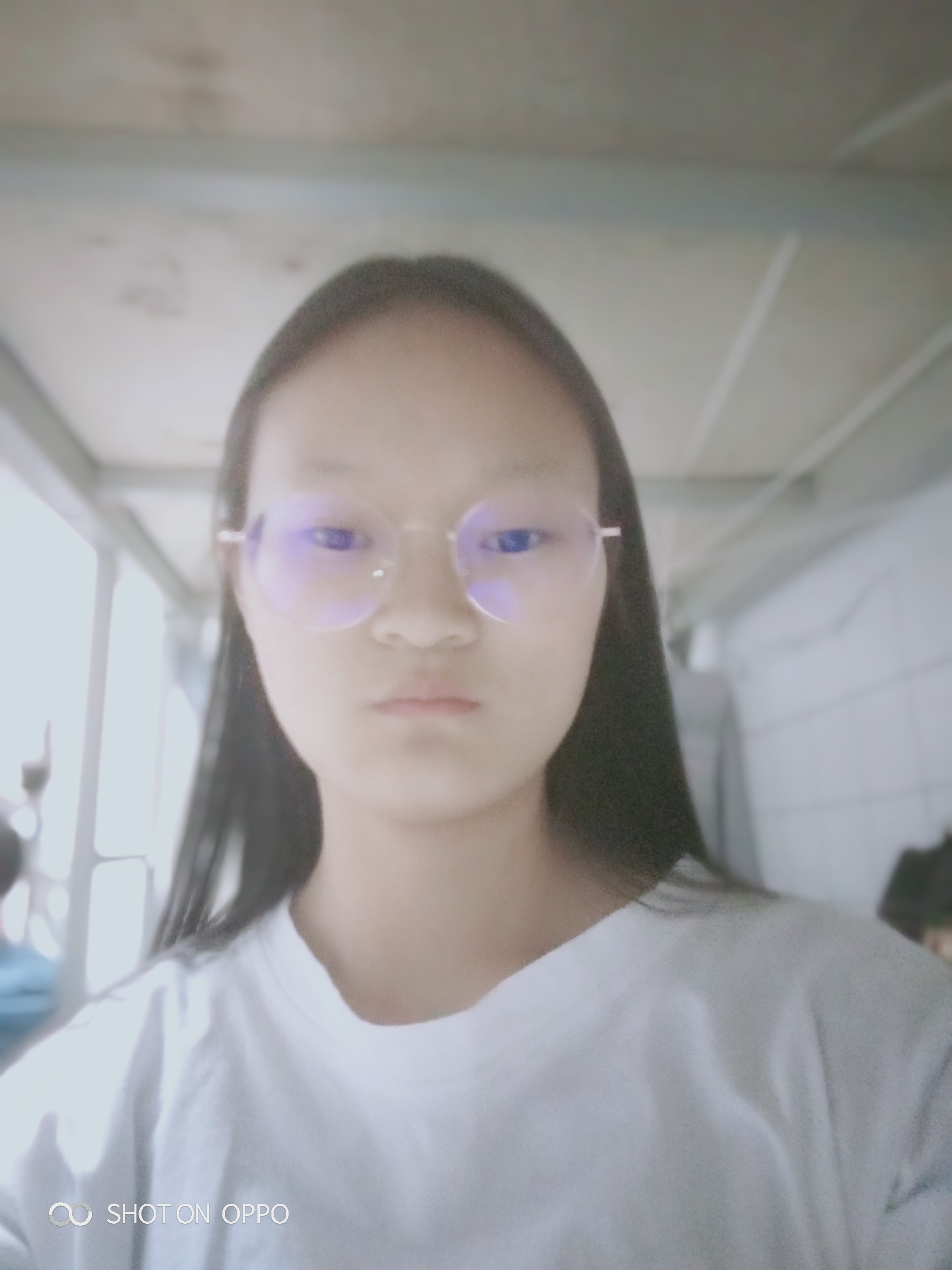 黄教员 照片