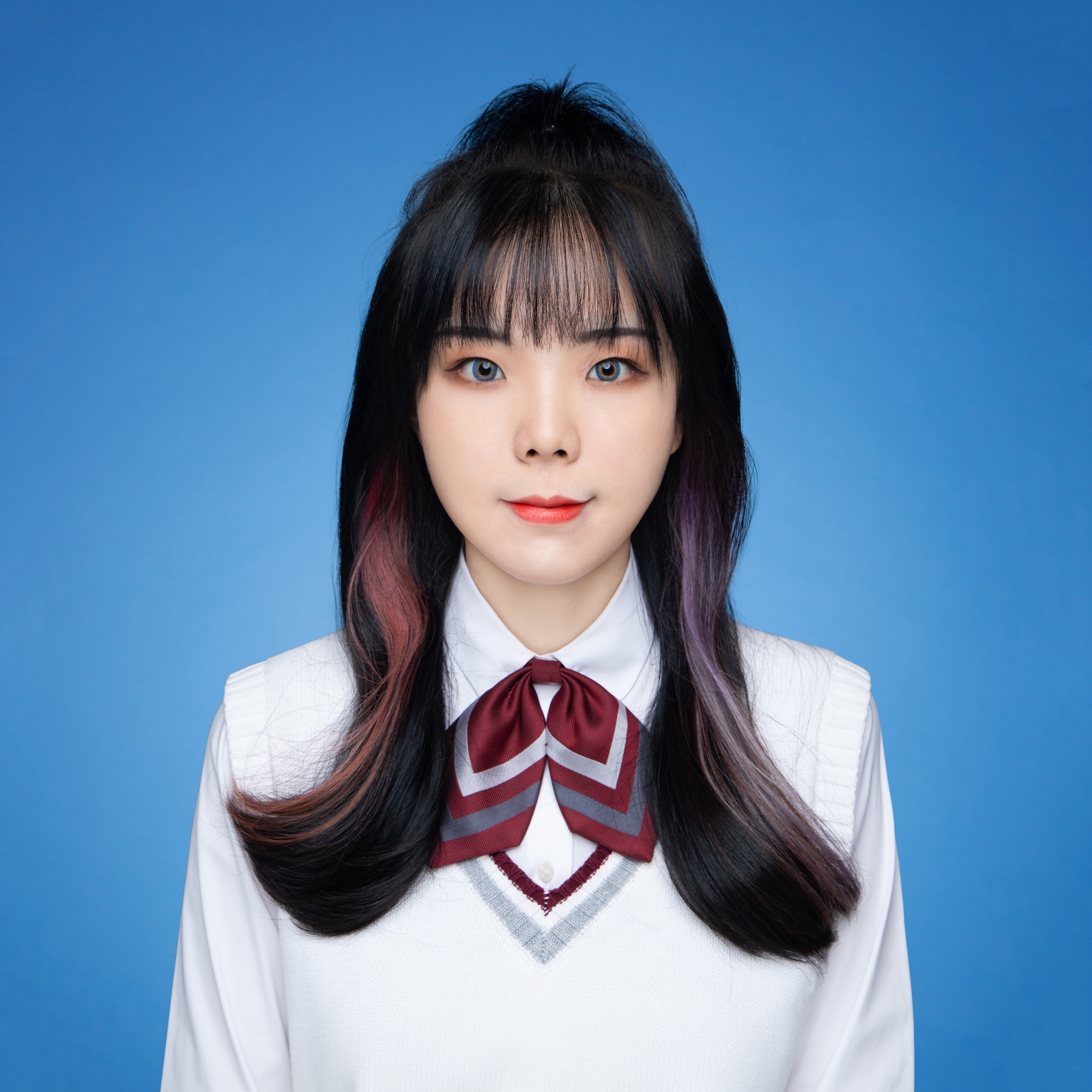 任教员 照片