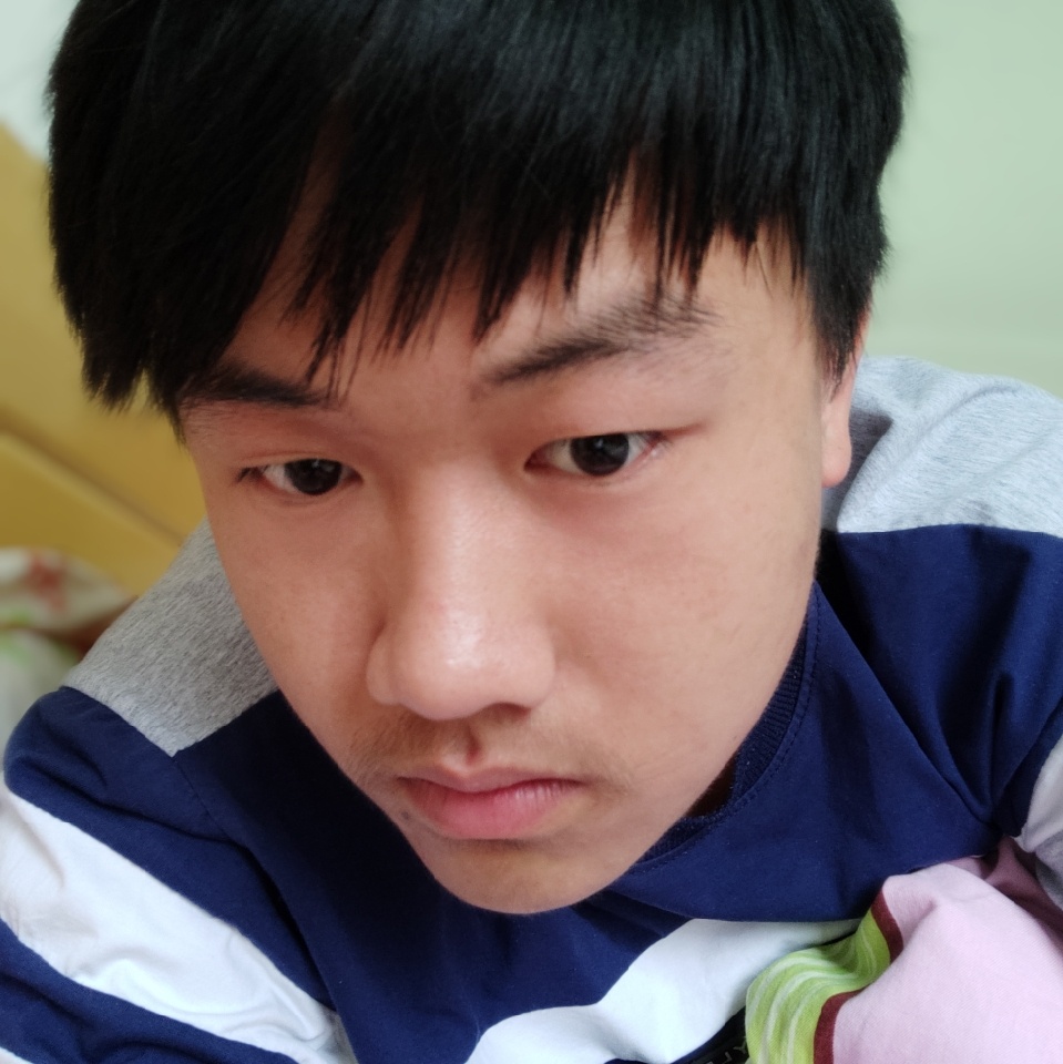 李教员 照片