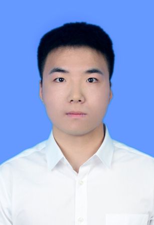 马教员 照片