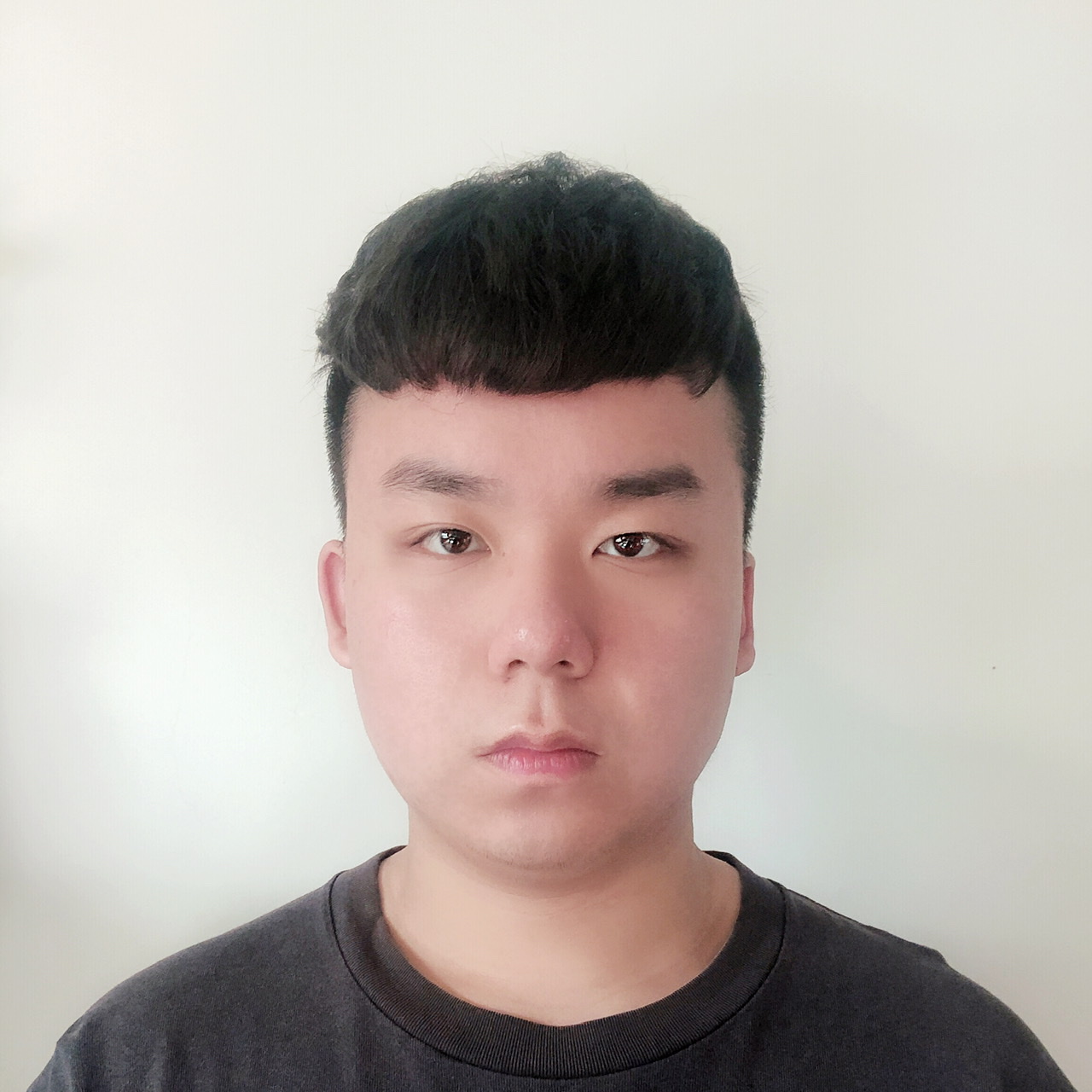 钱教员 照片