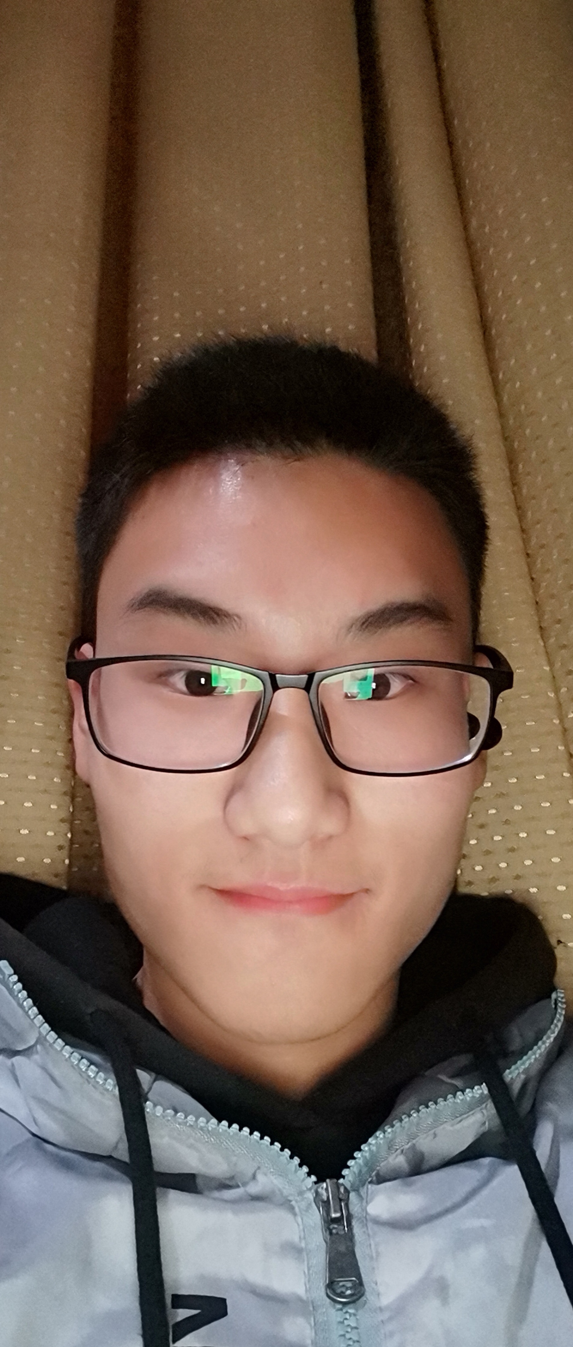 彭教员 照片