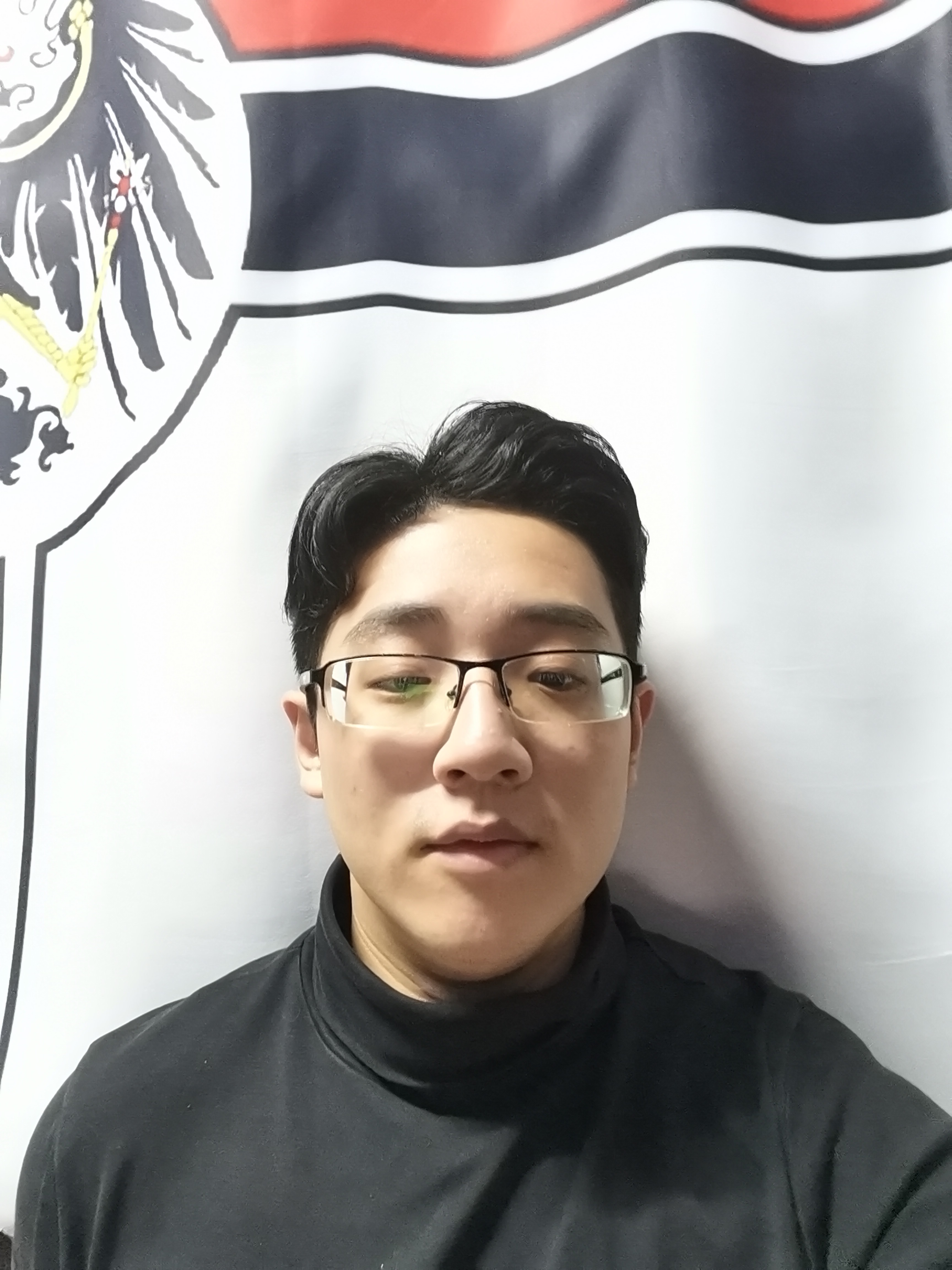 傅教员 照片