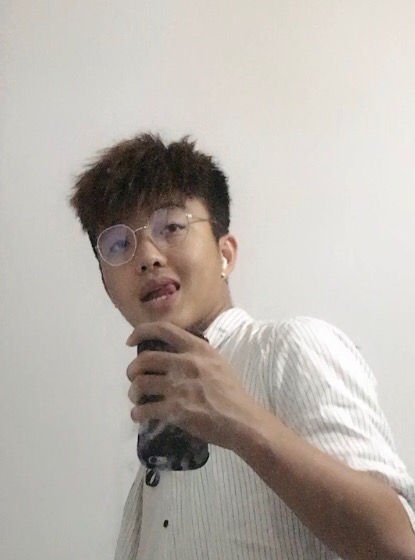 张教员 照片
