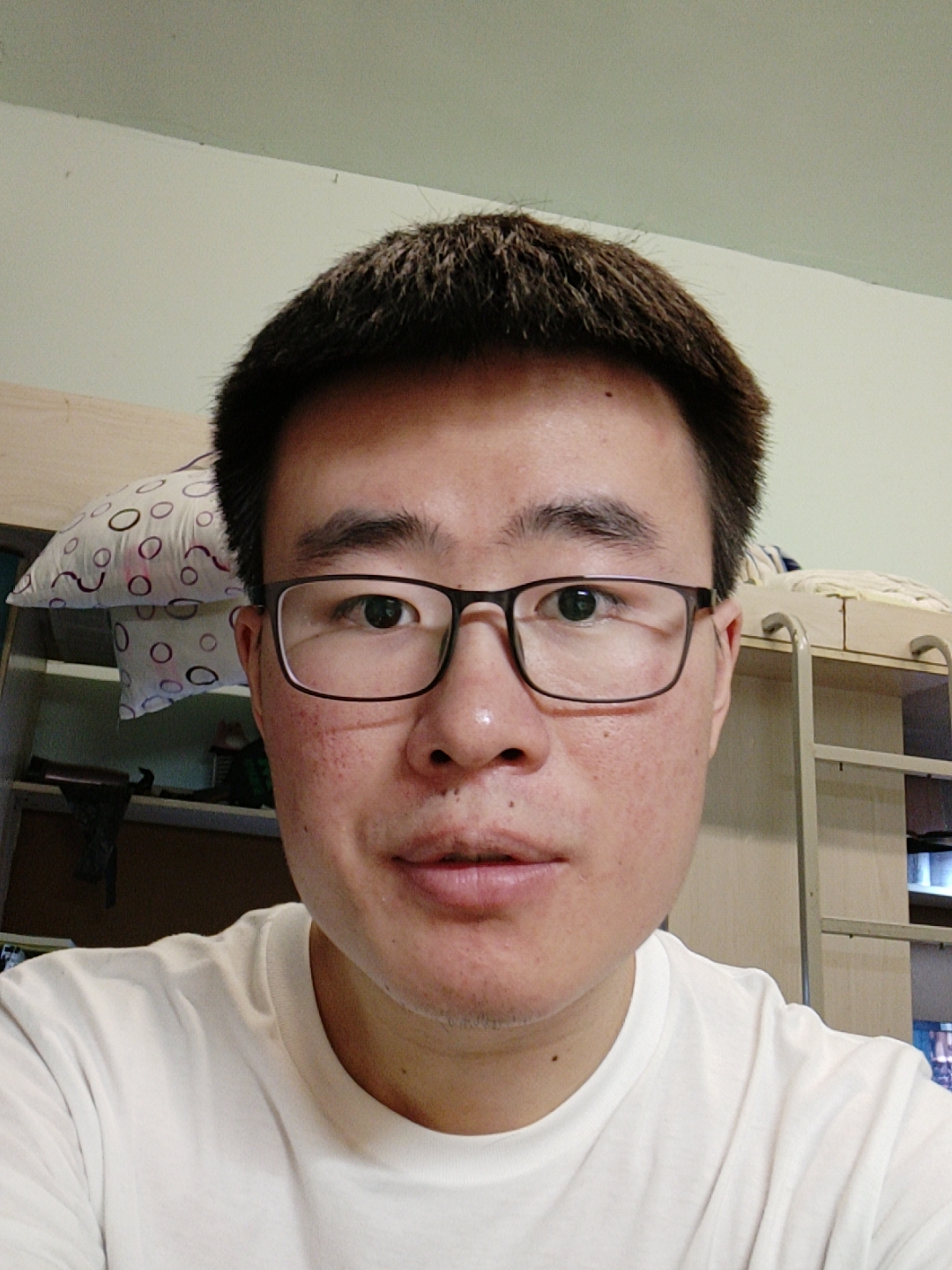 韦教员 照片