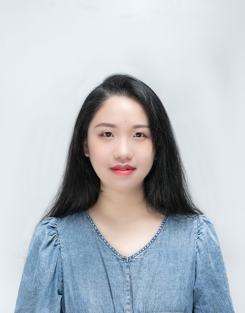 段教员 照片