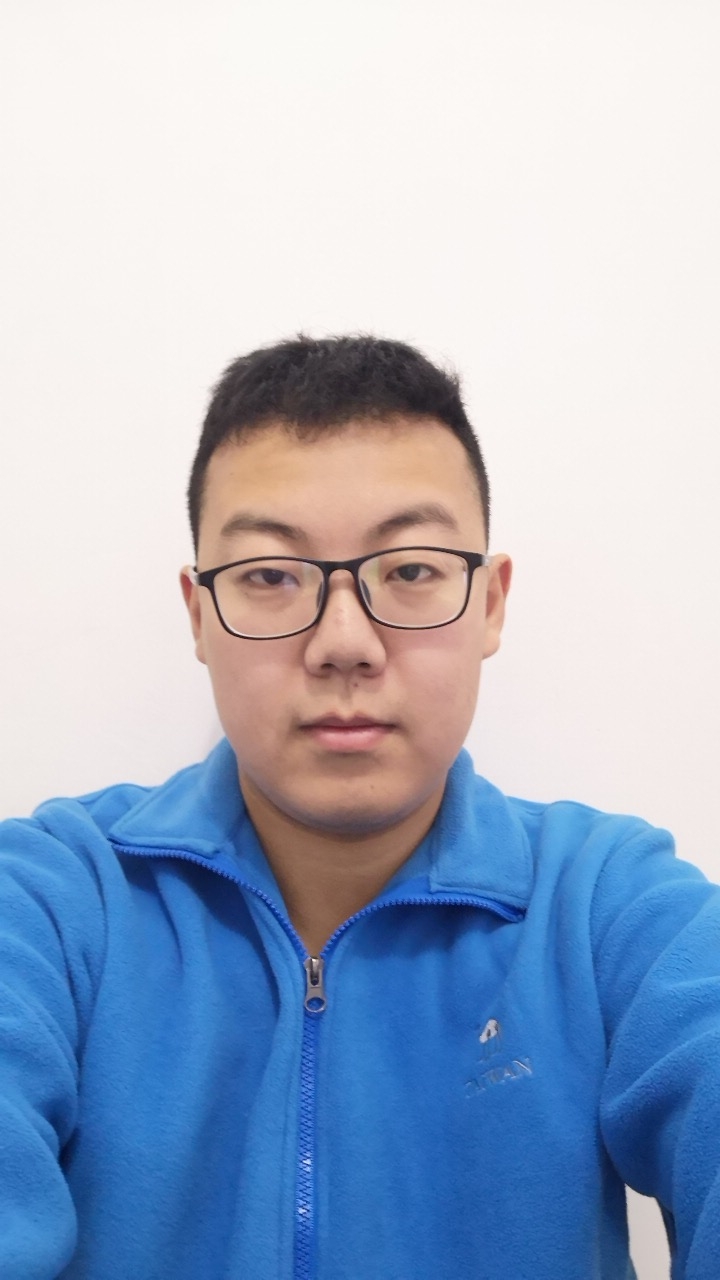 秦教员 照片