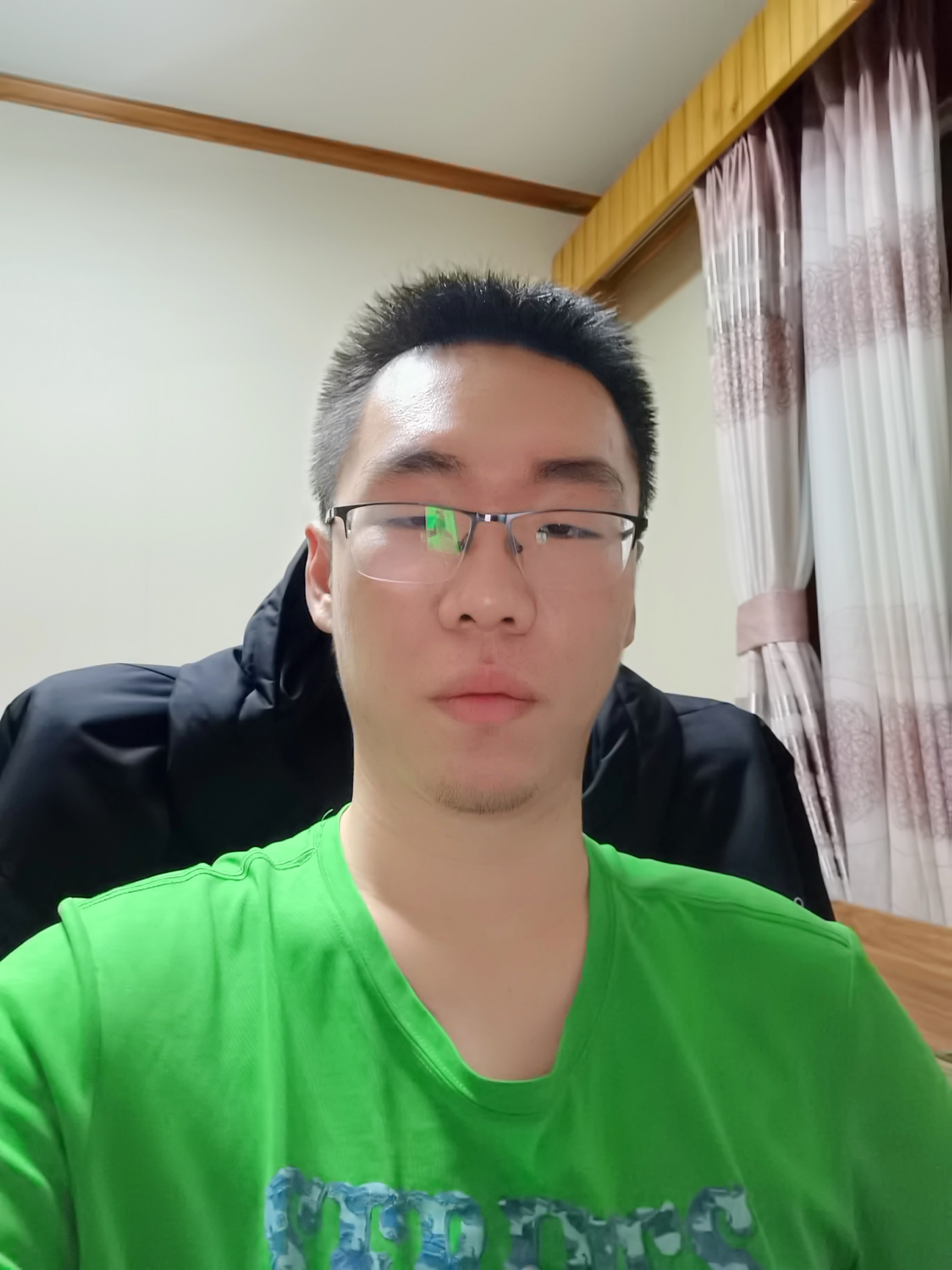 申教员 照片