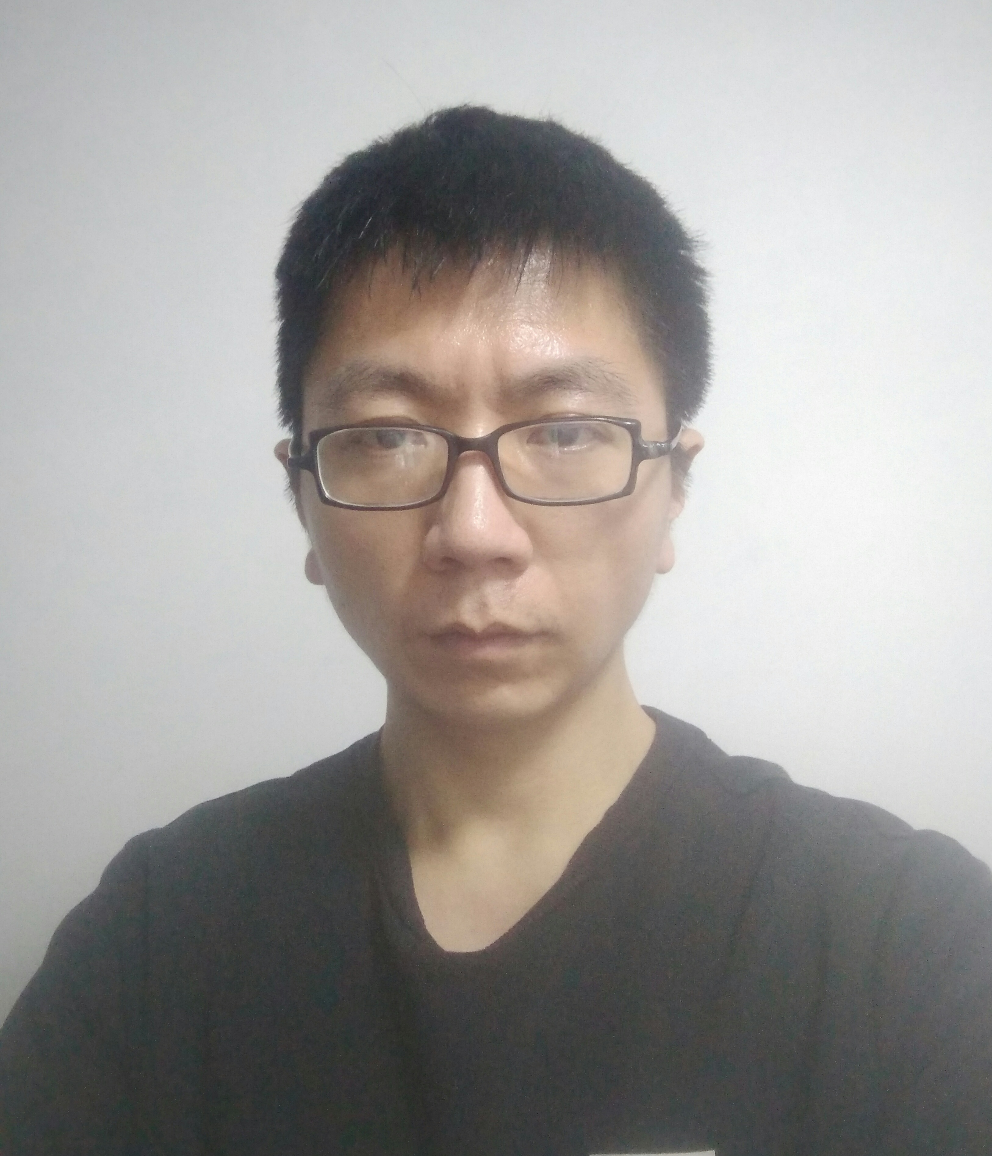 吴教员 照片