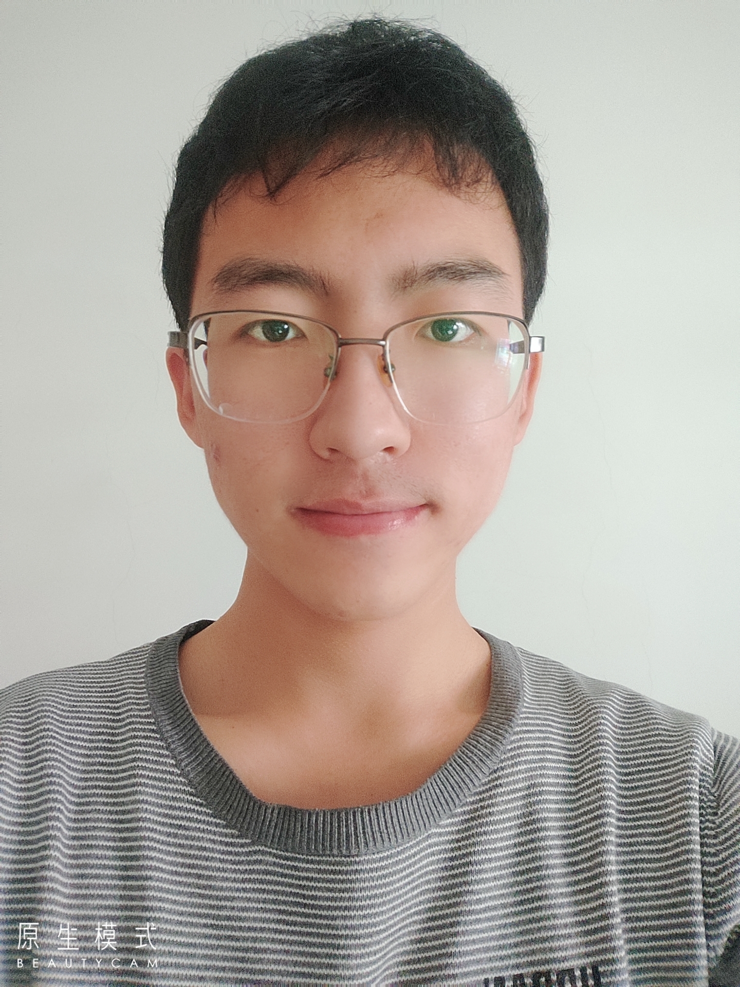 王教员 照片
