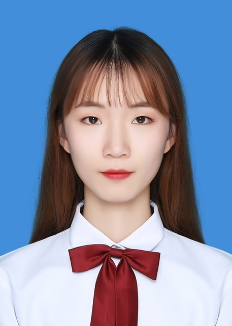 张教员 照片