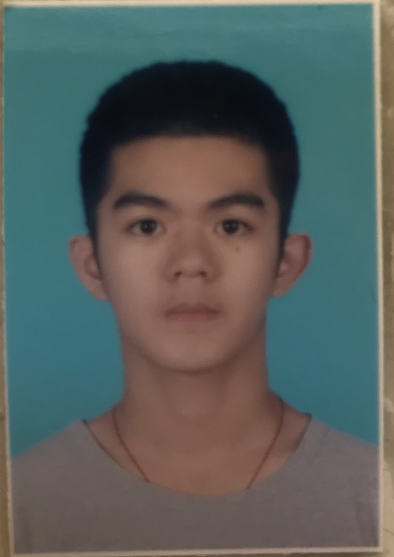 郭教员 照片