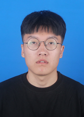 张教员 照片
