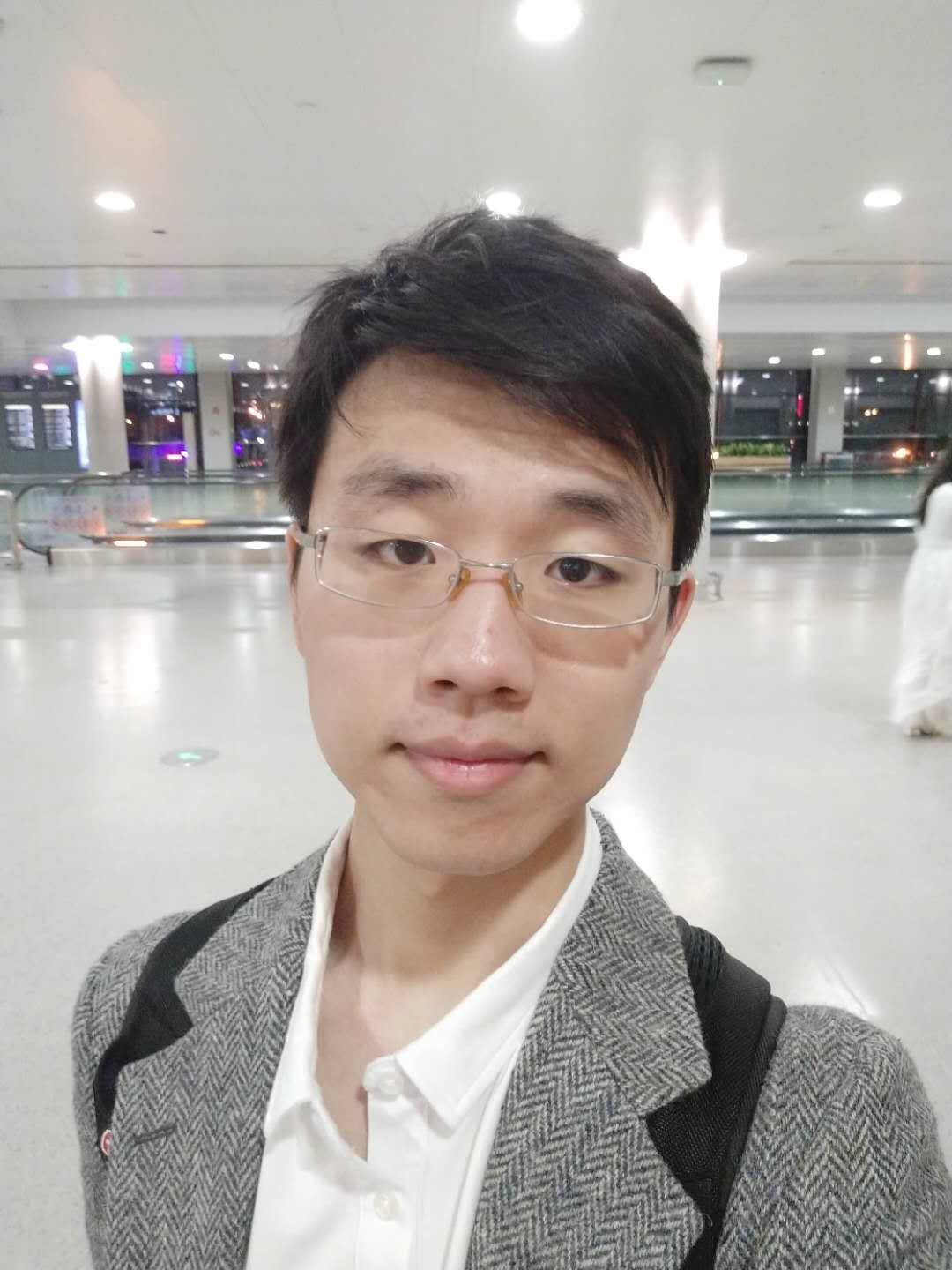 程教员 照片