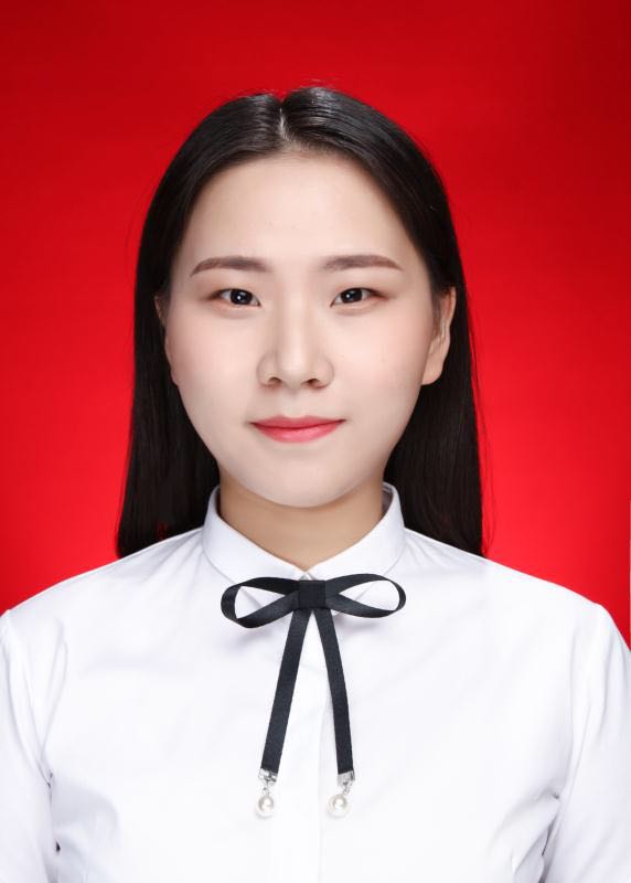 王教员 照片