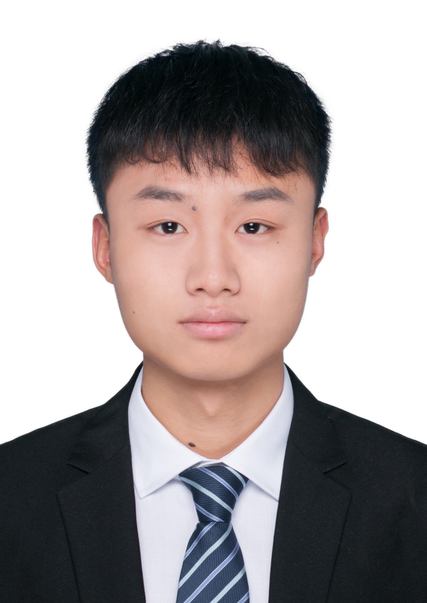 严教员 照片