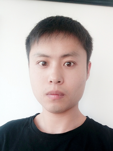 高教员 照片