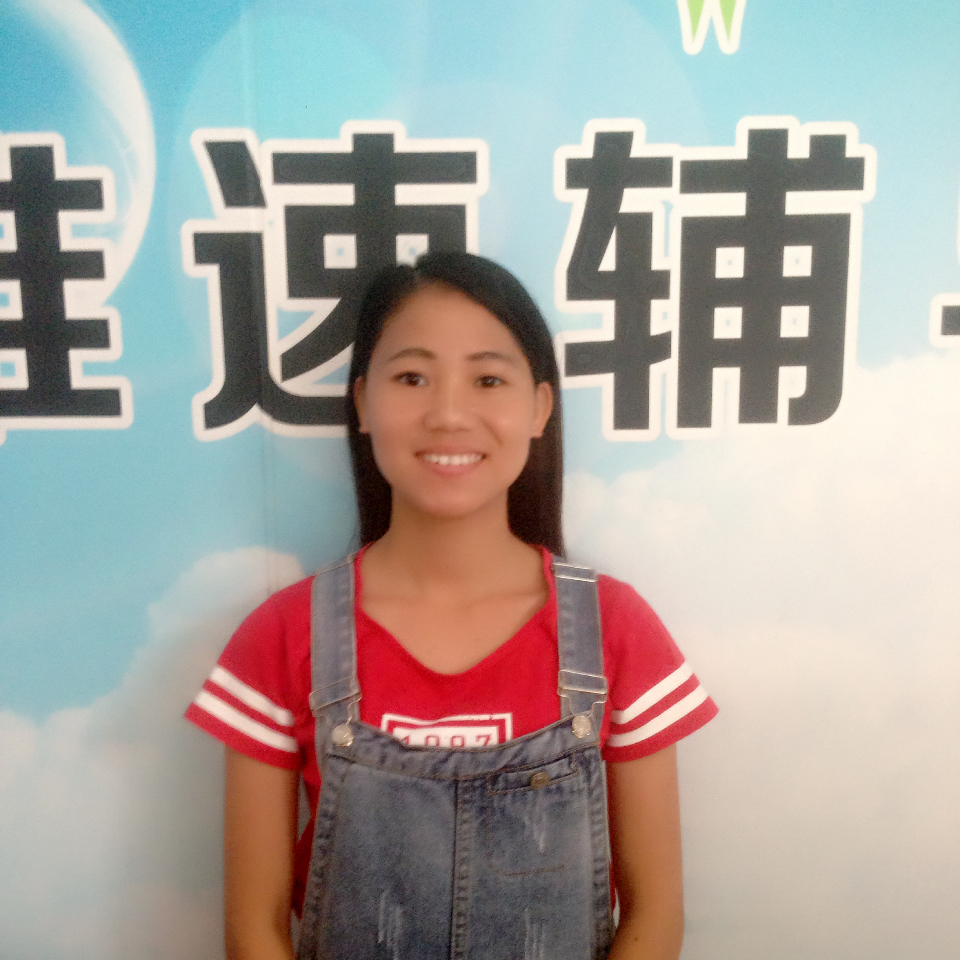 黄教员 照片