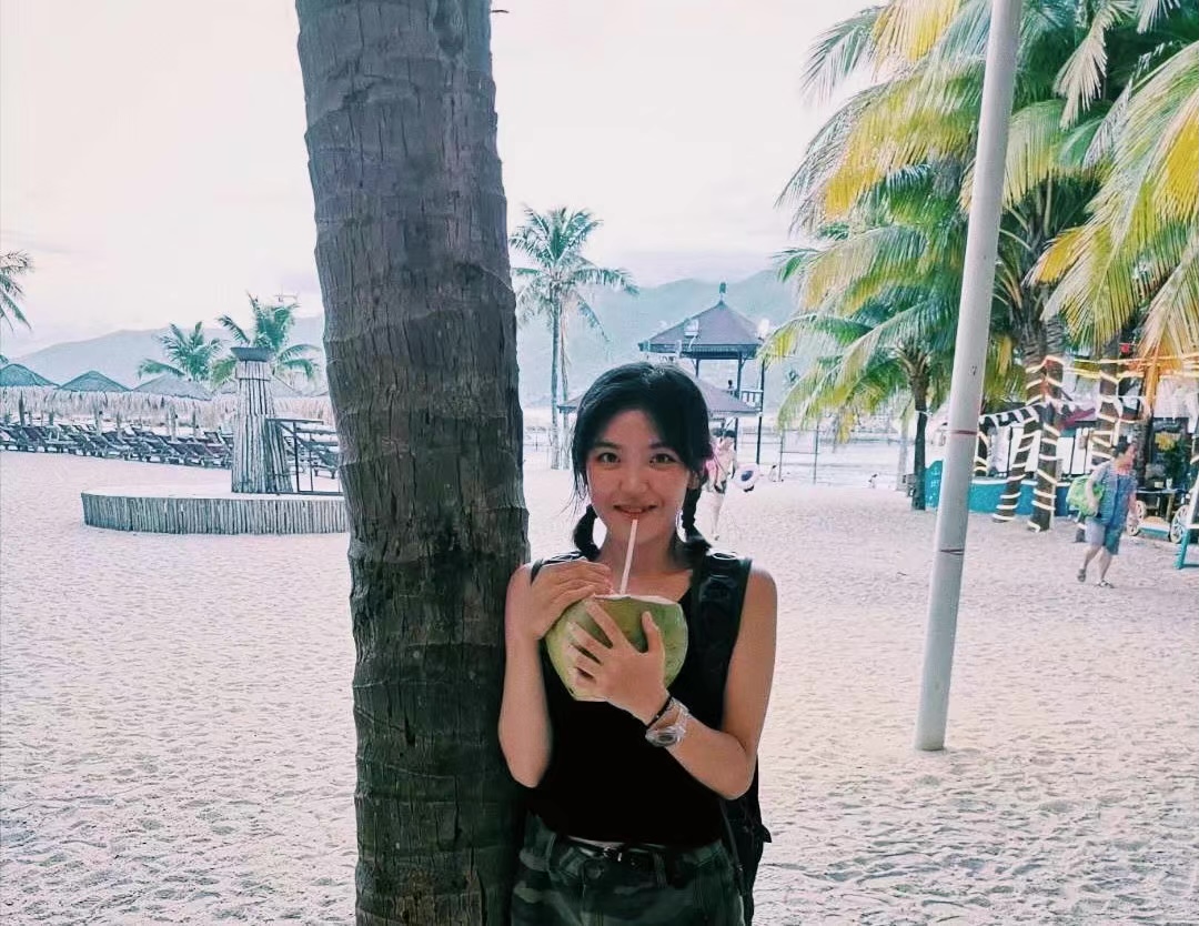 姜教员 照片