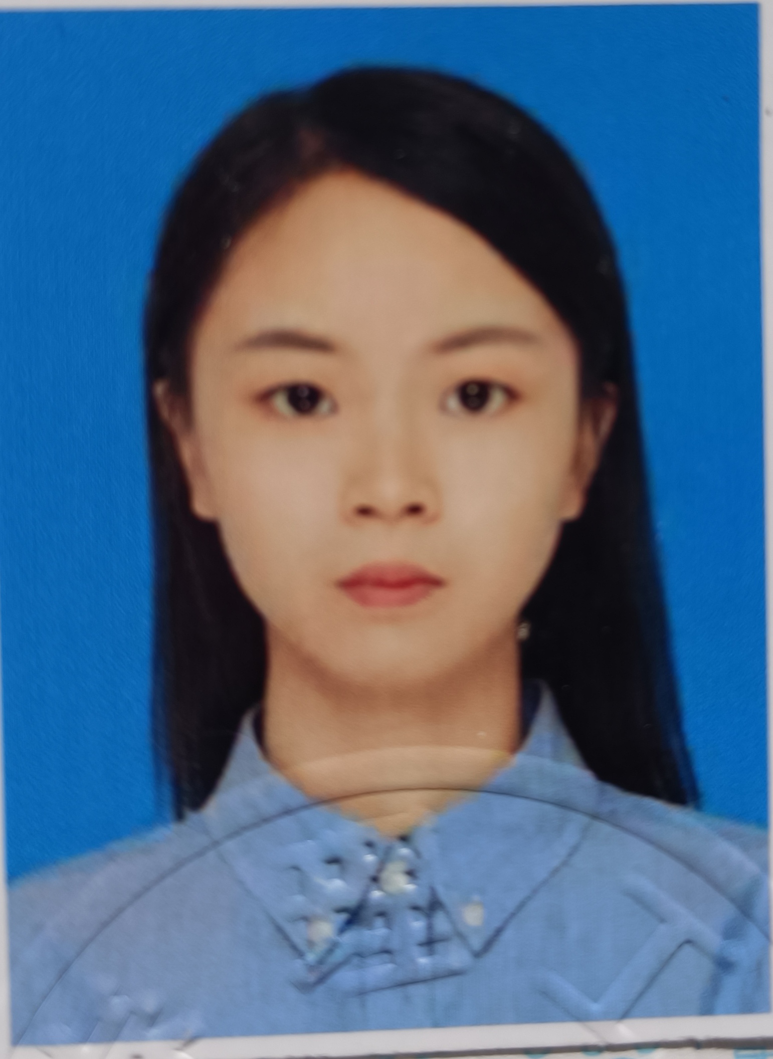 黄教员 照片