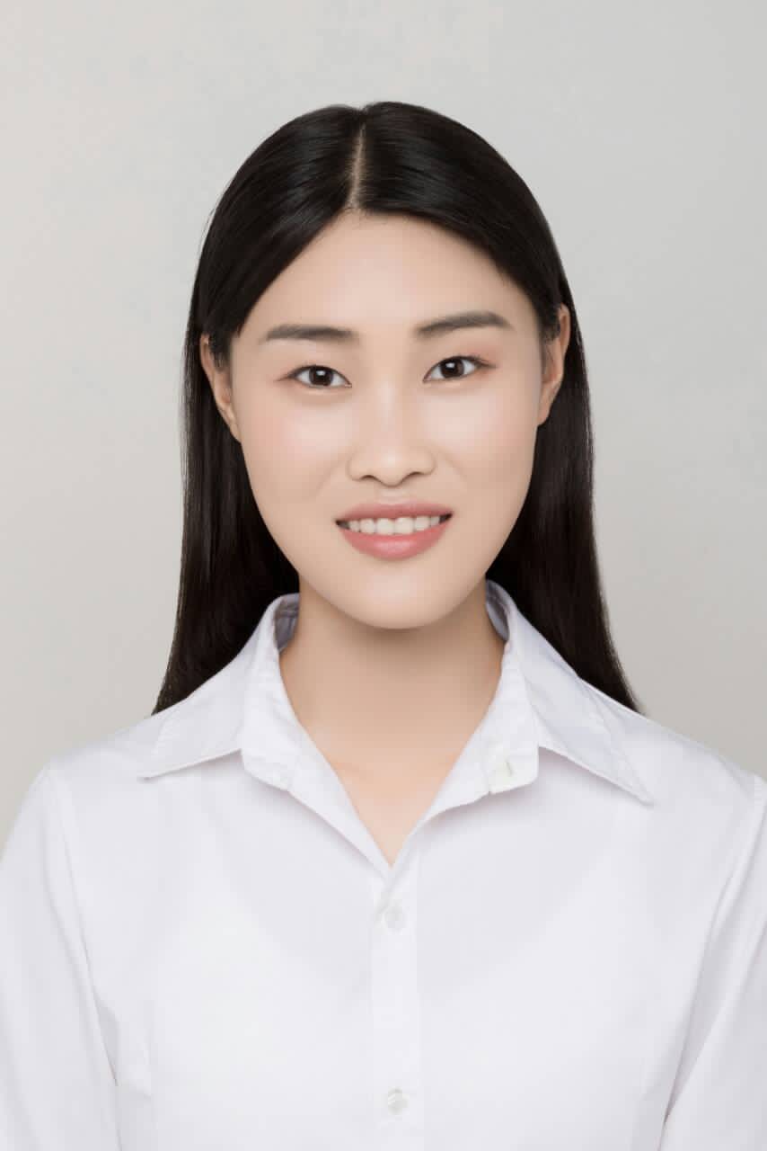 孟教员 照片