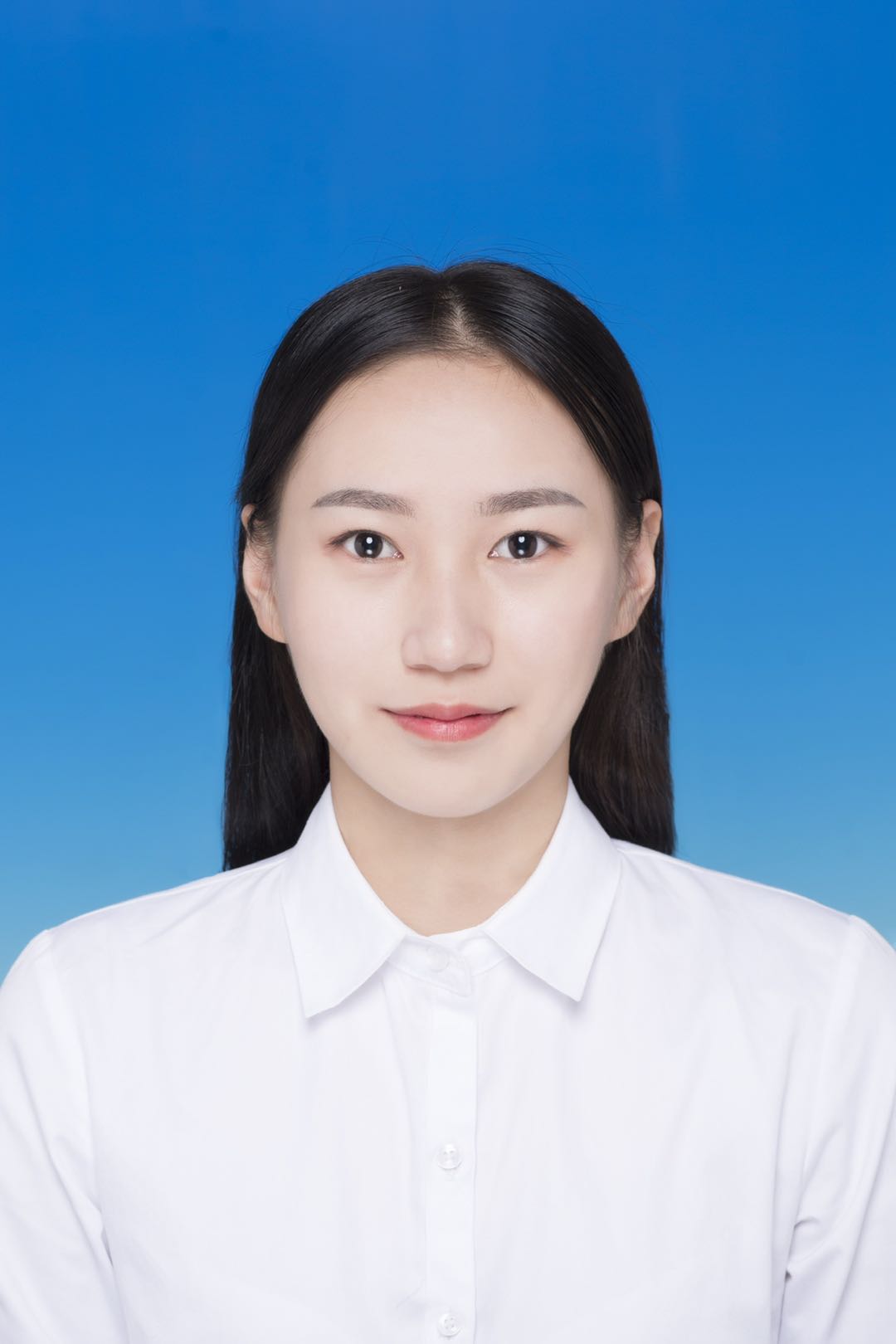 卢教员 照片