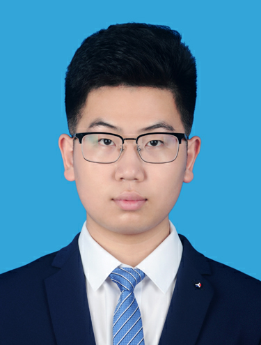 张教员 照片