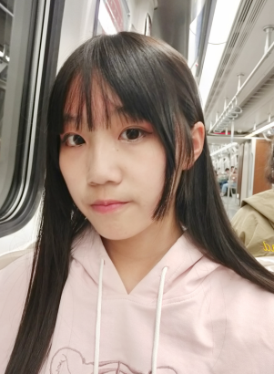 隆教员 照片