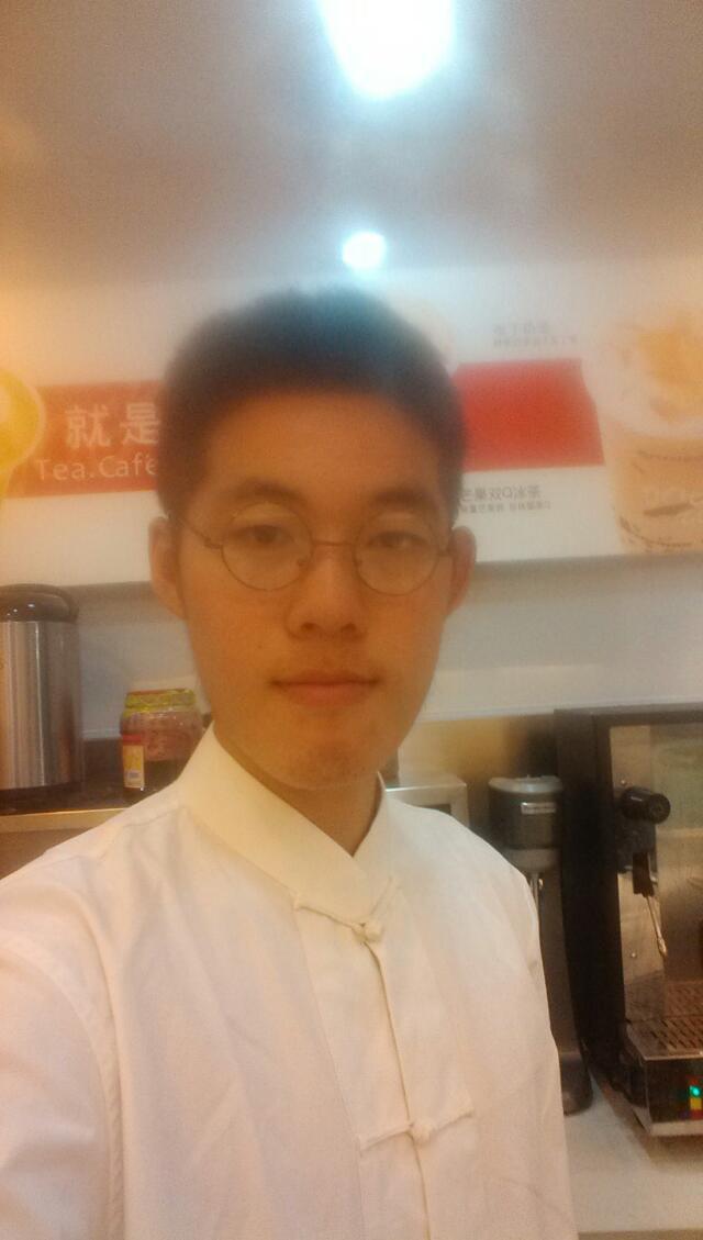 陈教员 照片