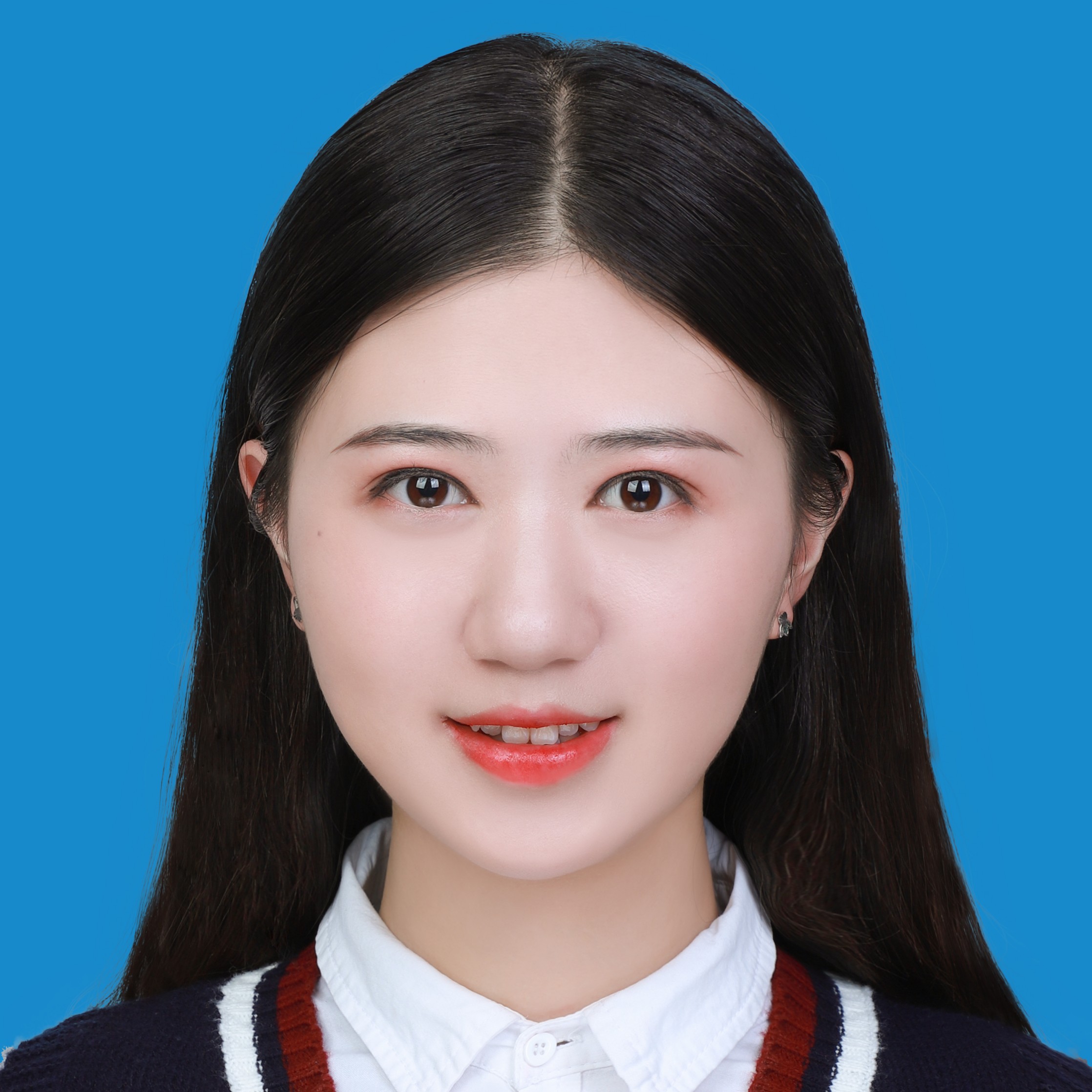郑教员 照片