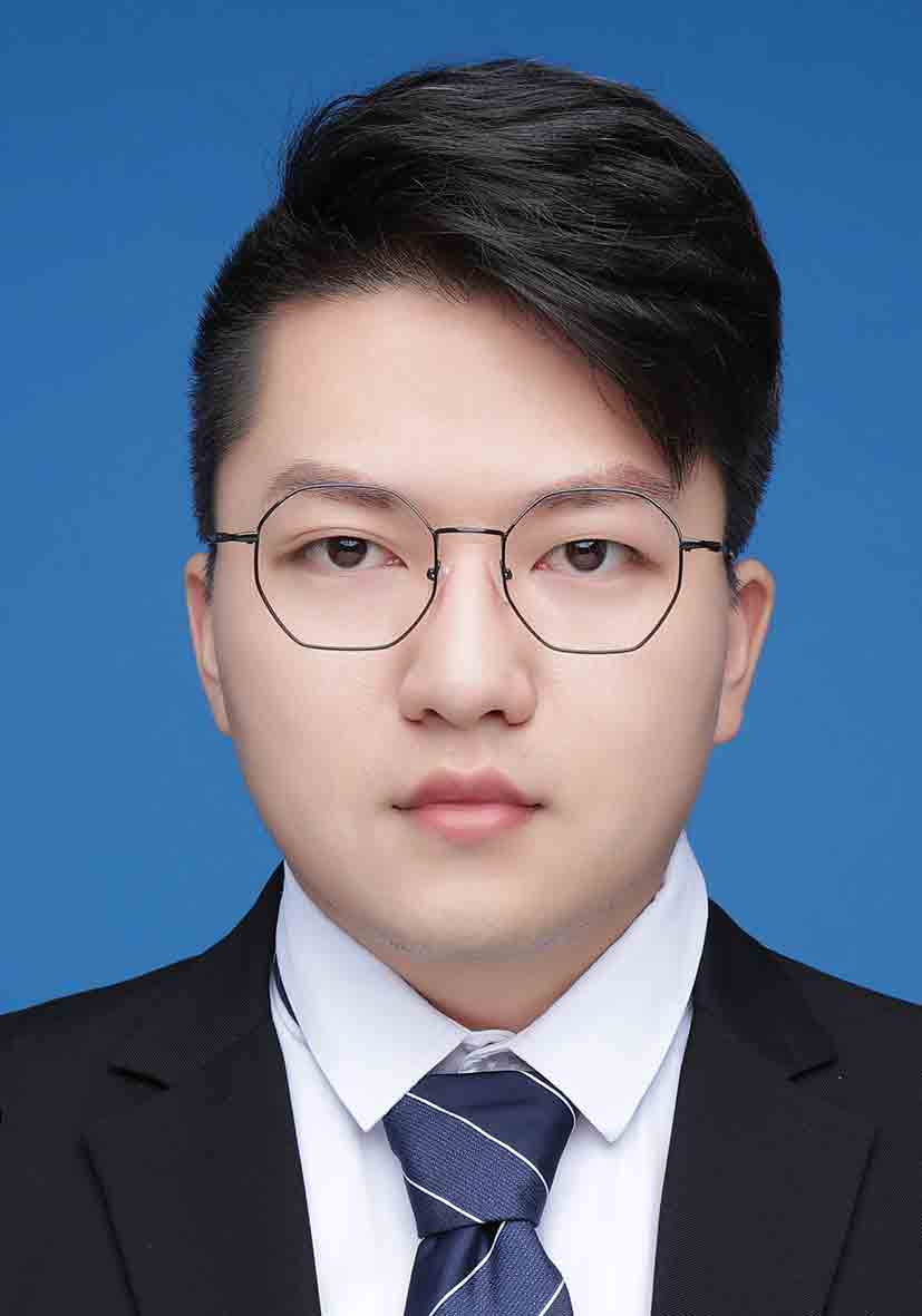 石教员 照片